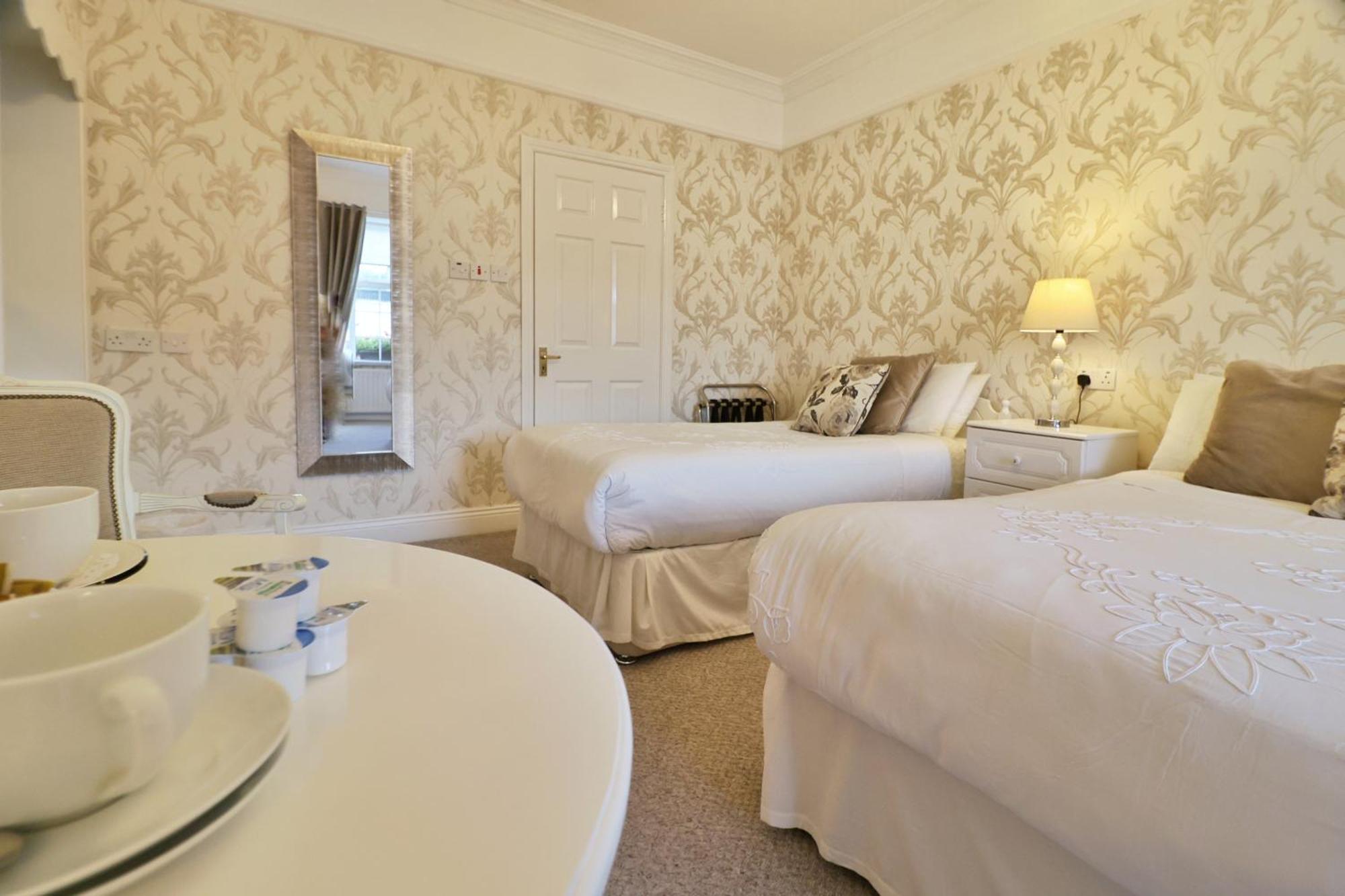 بونكلودي Meadowside B&B المظهر الخارجي الصورة