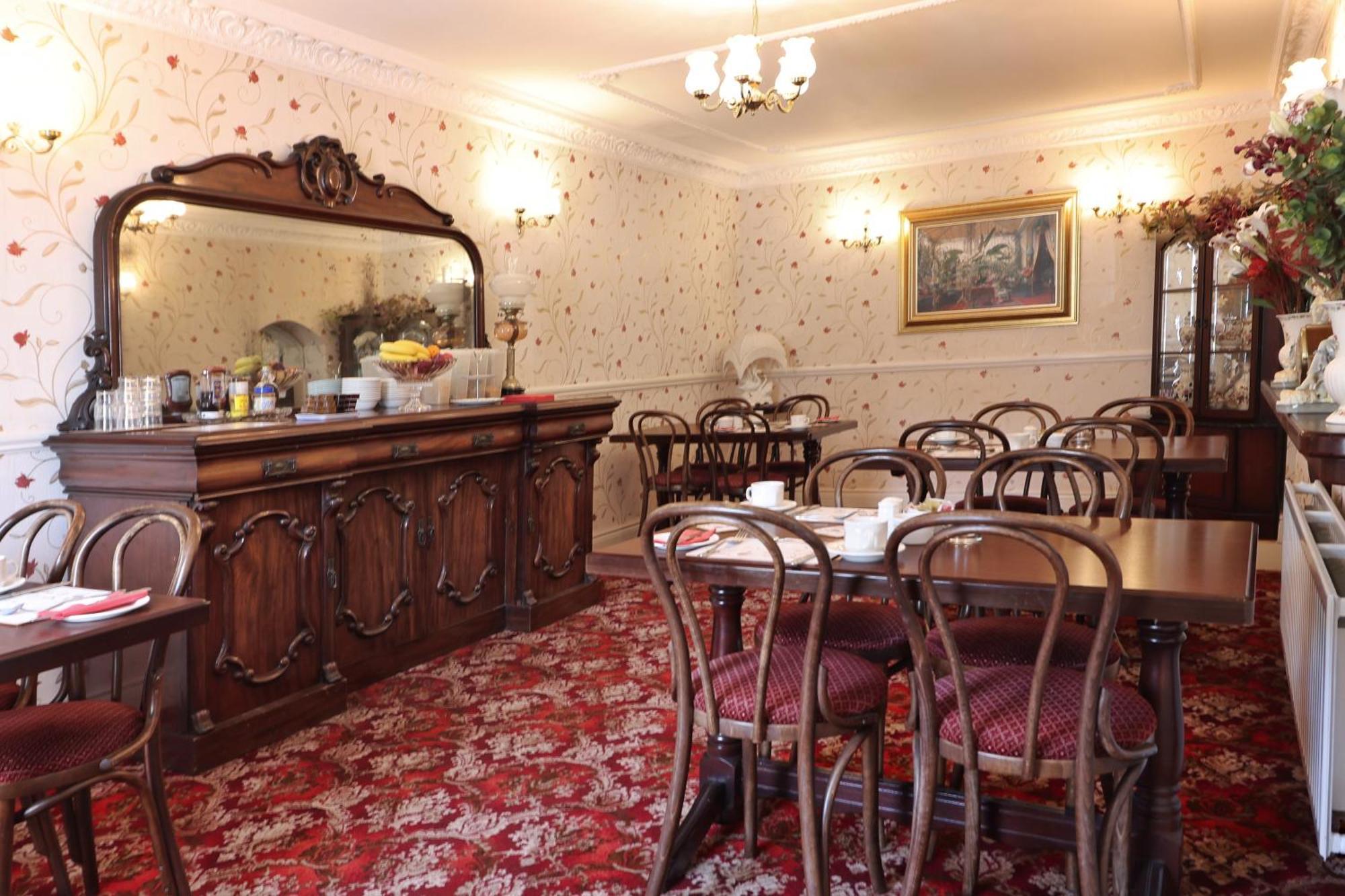بونكلودي Meadowside B&B المظهر الخارجي الصورة